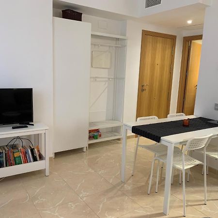 Apartamento En Primera Linea De Mar L'Ampolla Dış mekan fotoğraf